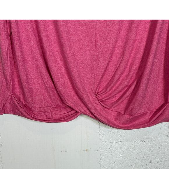 ID Ideology Plus Size Active Solid Twist-Front Top, Pink Dragon 2X - Picture 5 of 7